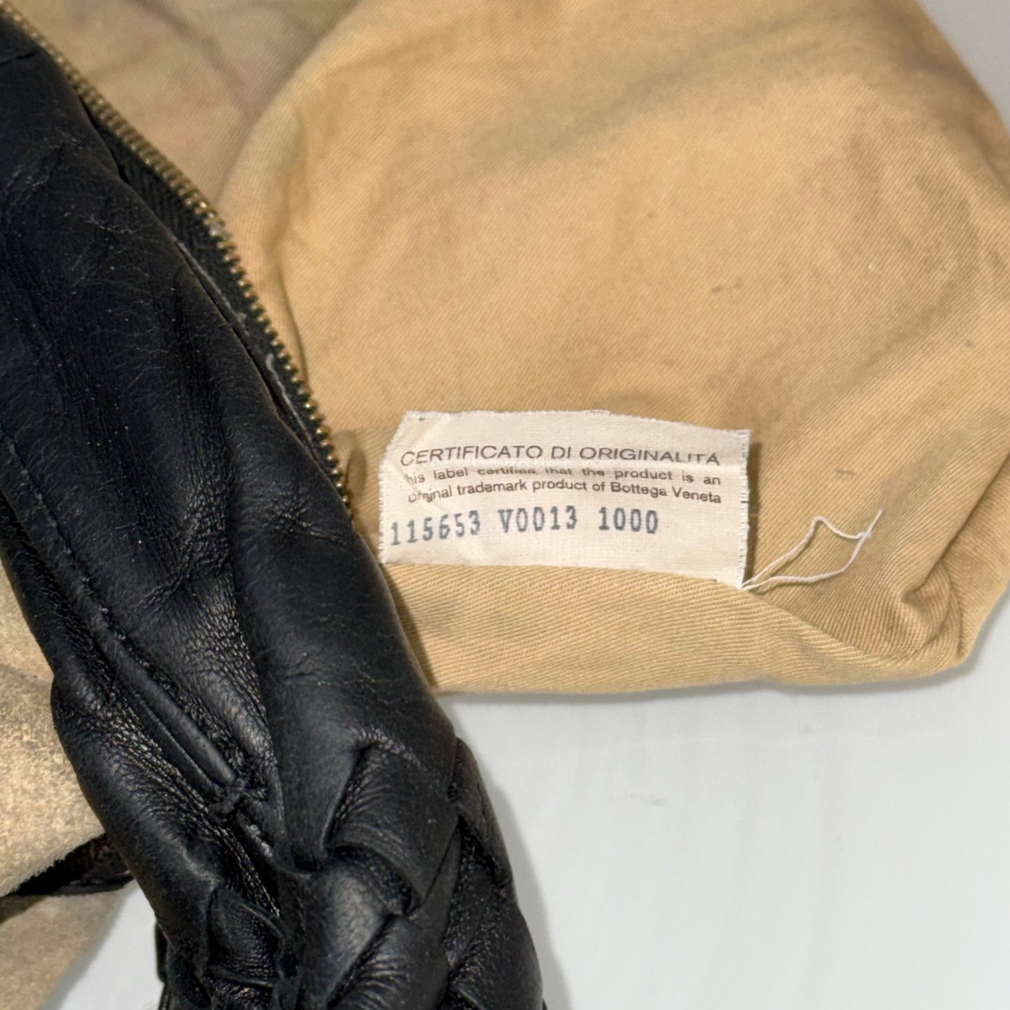 Bottega Veneta Intrecciato Medium Veneta Hobo Bag – Black Woven Nappa Leather | Pre-Owned