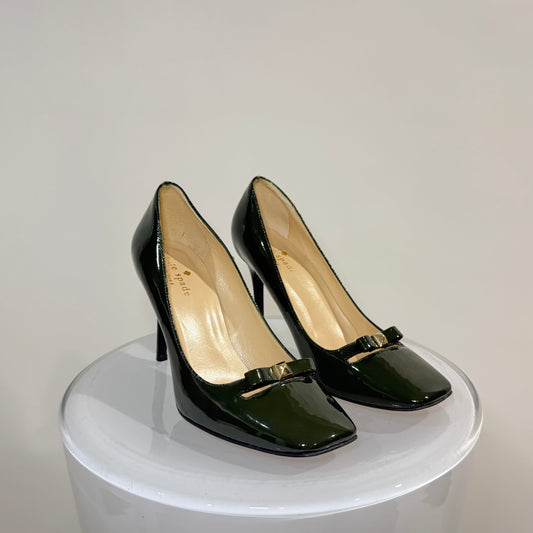 Kate Spade Green Patent Leather Square Toe Heels | Gold Bow Detail Pumps