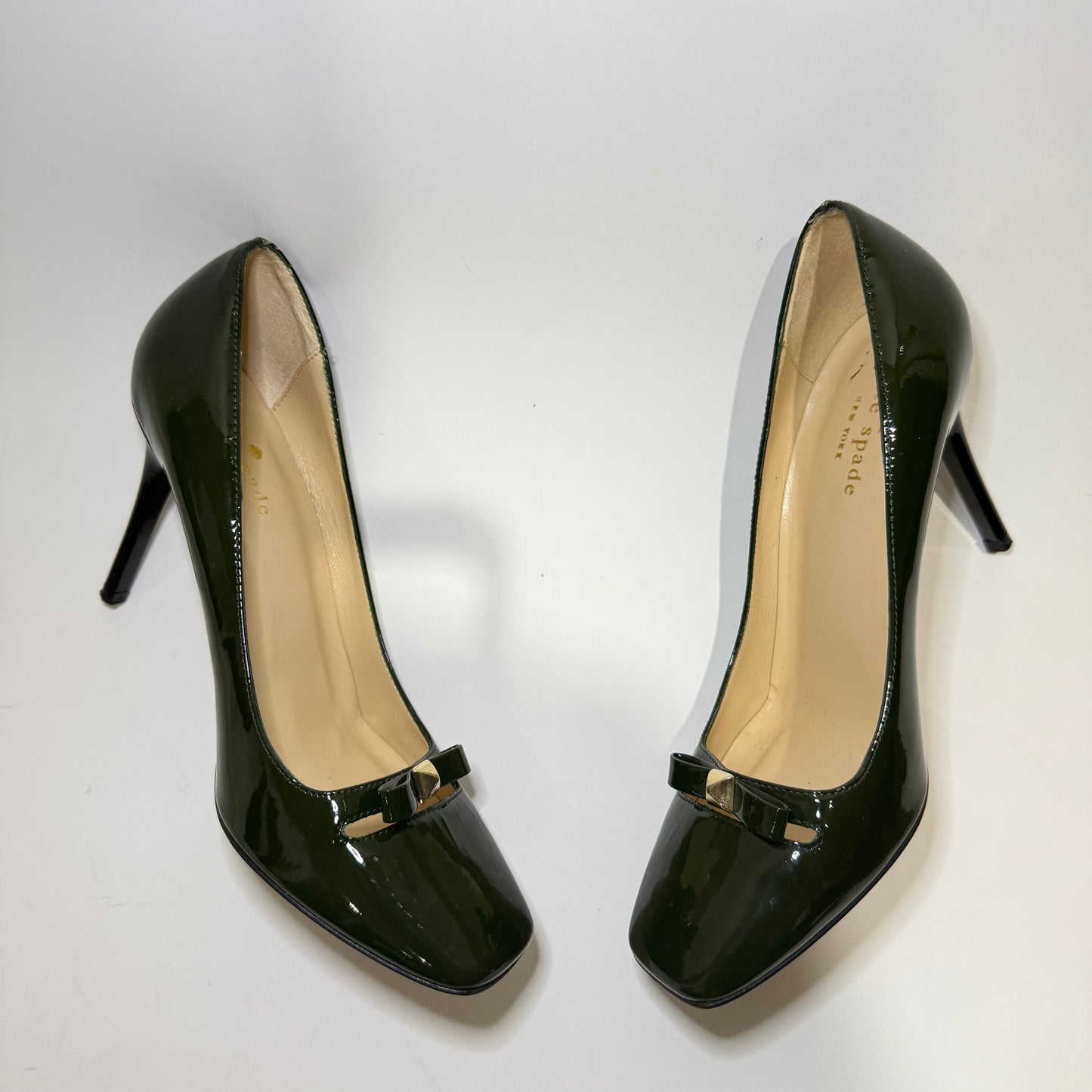 Kate Spade Green Patent Leather Square Toe Heels | Gold Bow Detail Pumps