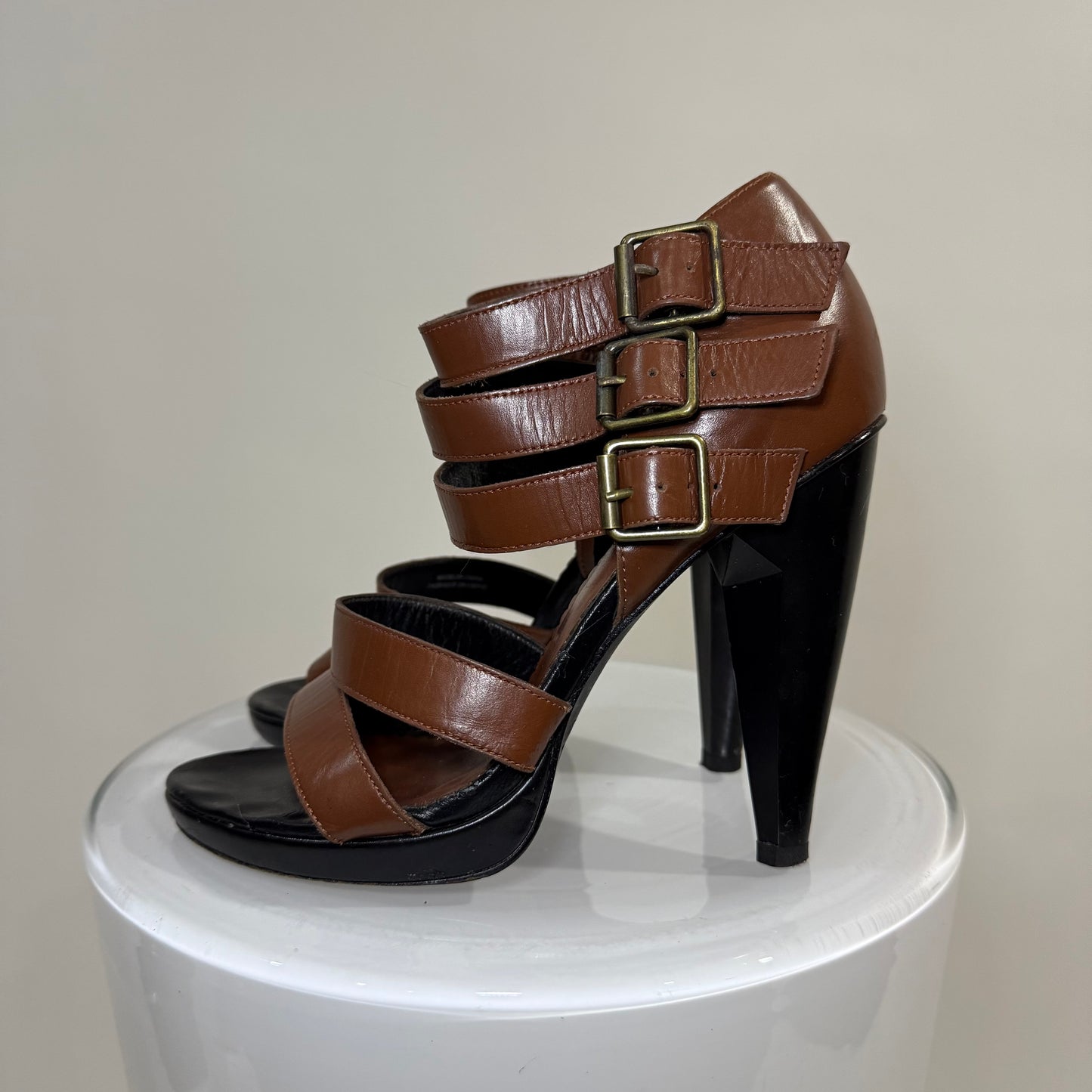 Diesel Black Gold Navajo Girl Pocah Sandals – Friar Brown Leather Strappy Heels