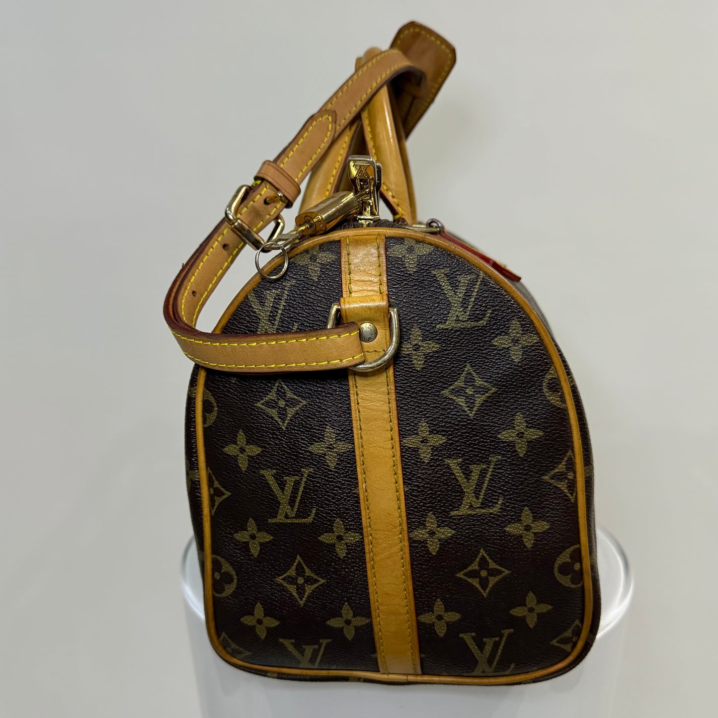 Louis Vuitton Speedy 30 – Monogram Canvas with Lock, Key & Removable Strap | Vintage Authentic