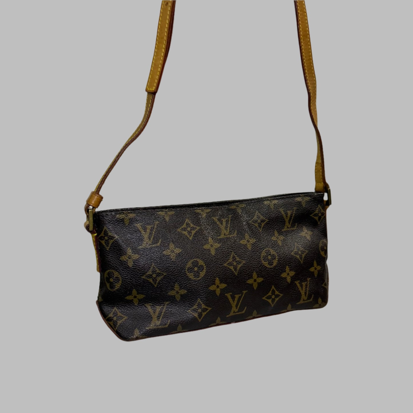 Louis Vuitton Trotteur Shoulder Bag – Monogram Canvas with Vachetta Leather Trim | Authentic Vintage