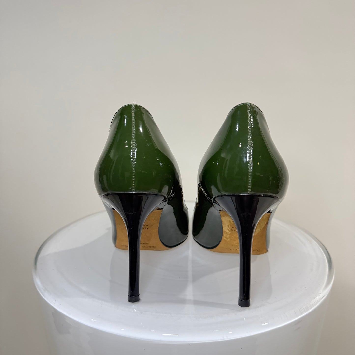 Kate Spade Green Patent Leather Square Toe Heels | Gold Bow Detail Pumps