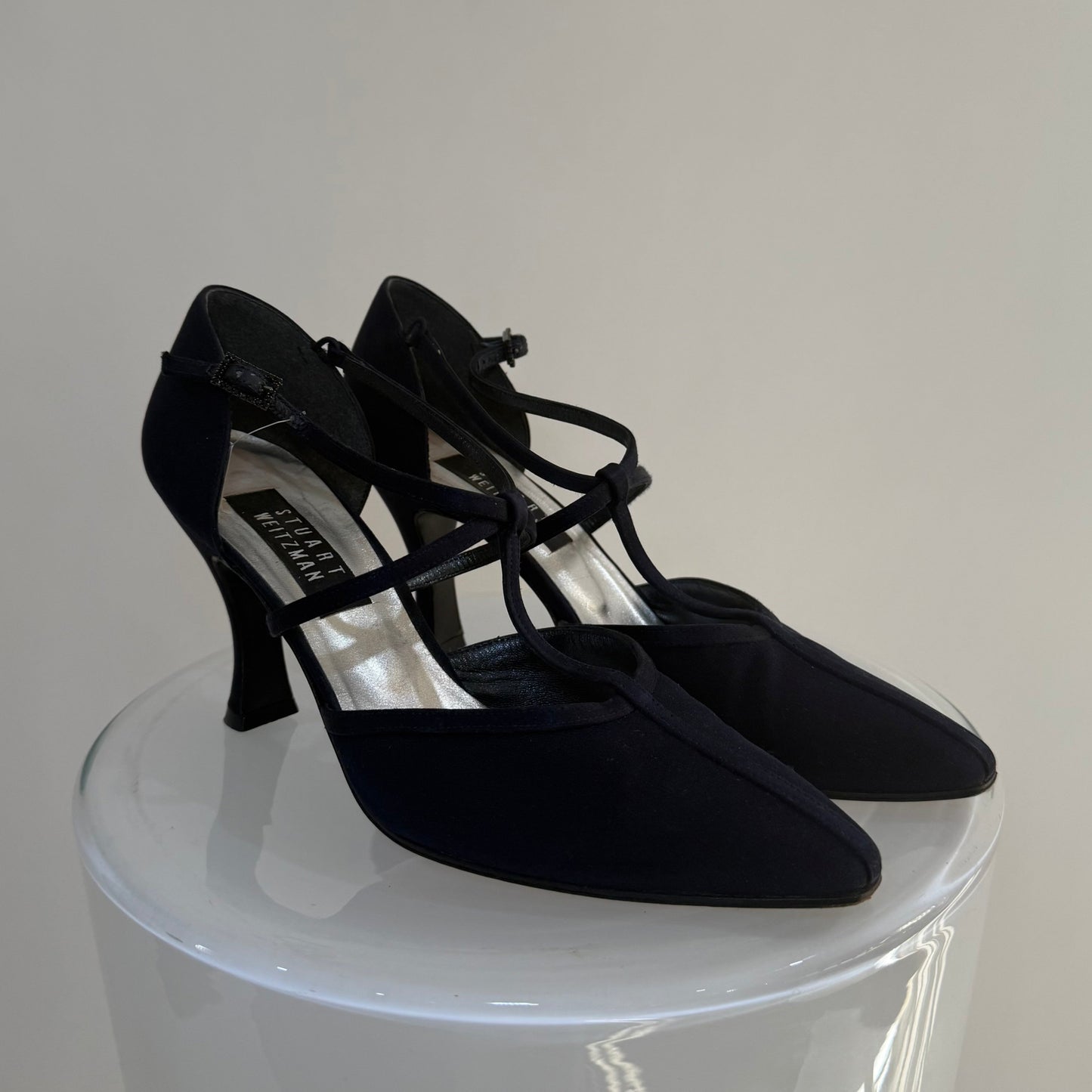 Stuart Weitzman T-Strap Evening Heels – Navy Satin Pointed Toe Pumps | Elegant Vintage Style