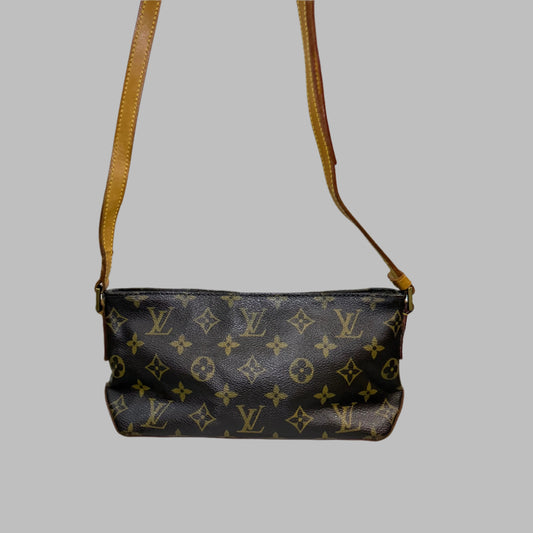 Louis Vuitton Trotteur Shoulder Bag – Monogram Canvas with Vachetta Leather Trim | Authentic Vintage